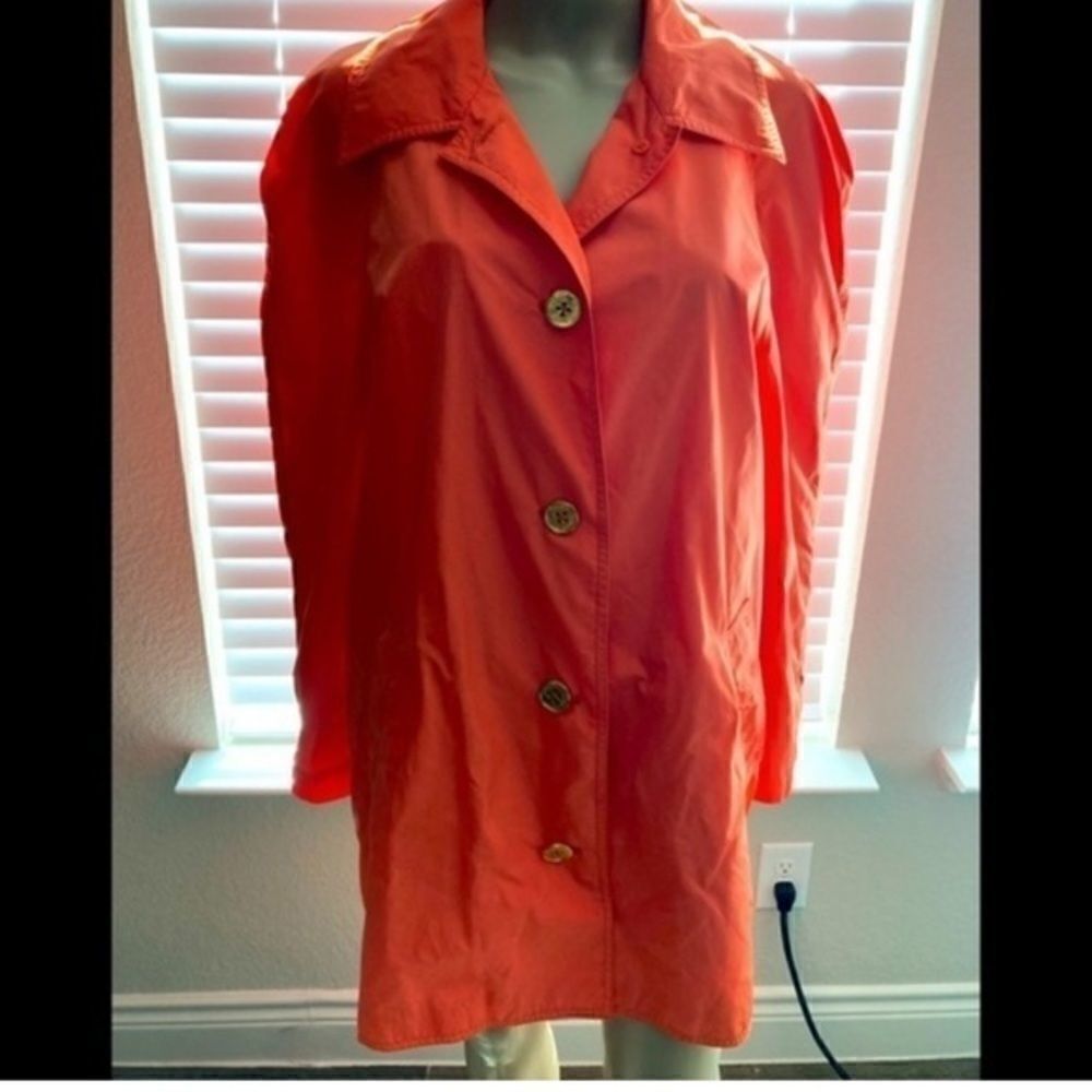 Ralph Lauren rain jacket w/ pockets like new